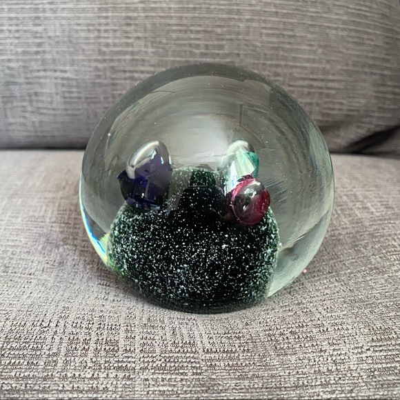 Murano Style Glass Paperweight Controlled Bubbles